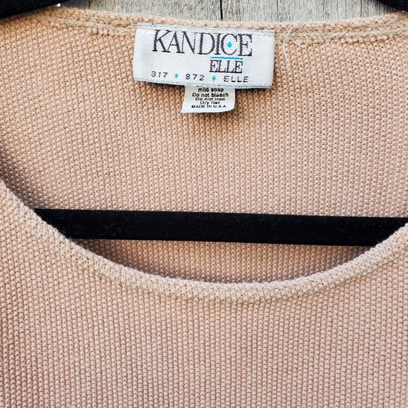 minimalistic / neutral vintage top - Picture 3 of 4